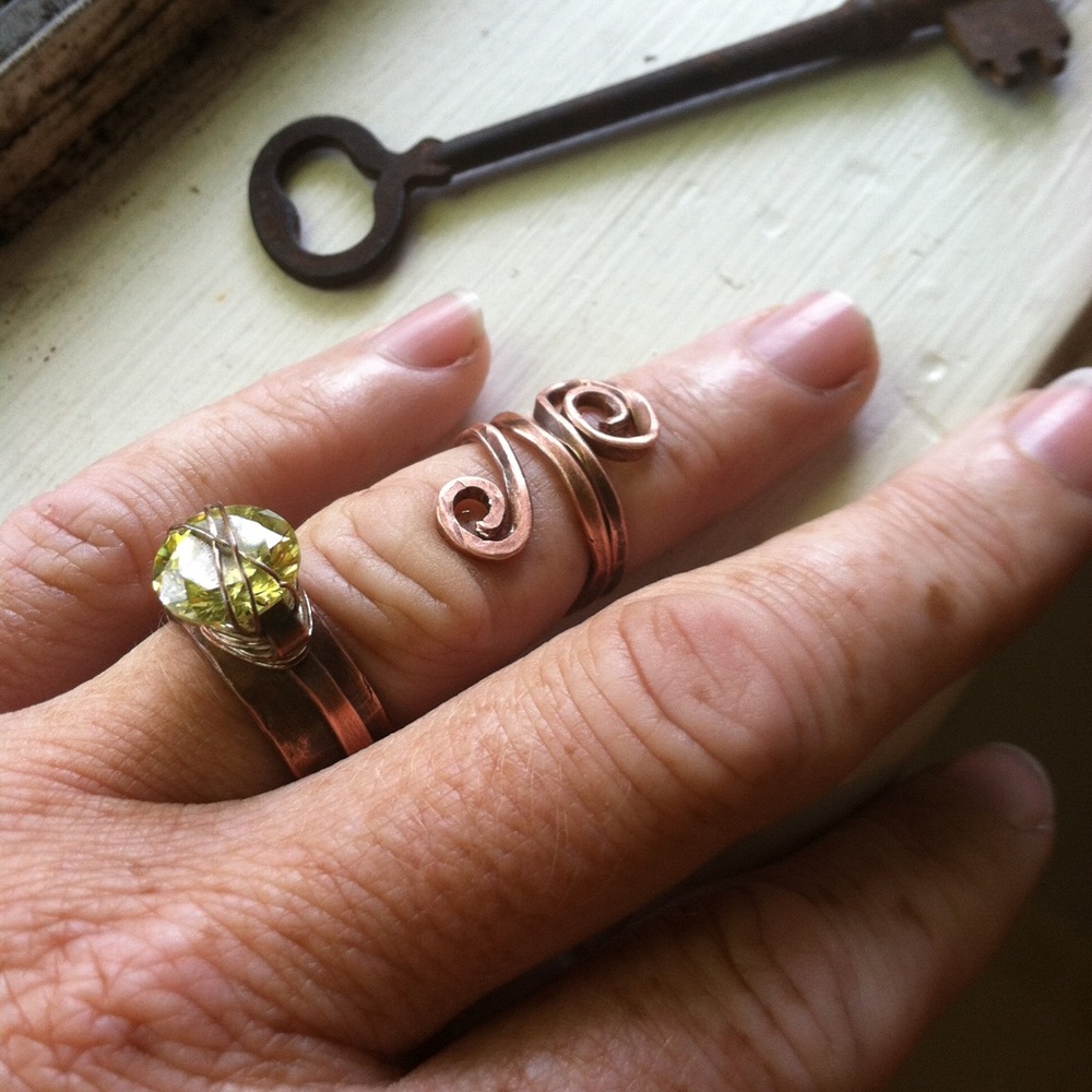 HAND MADE RINGS | OOAK Copper pinkie ring - Picture 4 of 7